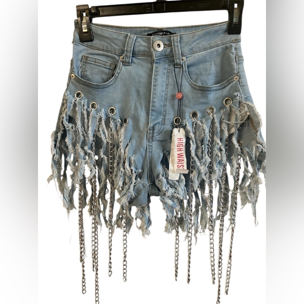 RedFox Chain Fringe High Rise Denim Shorts Light Wash Size 24